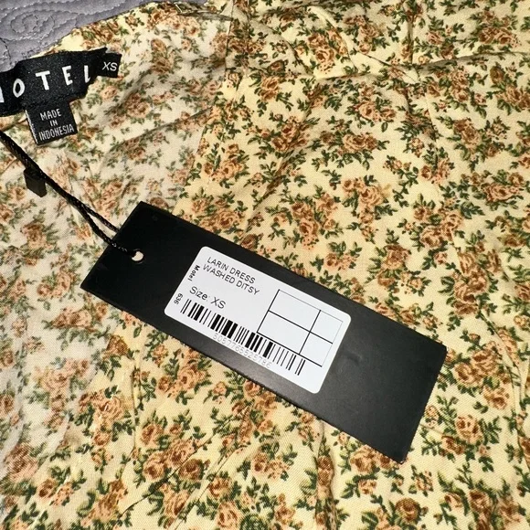 Motel Rocks Floral Midi Dress - Picture 4 of 4